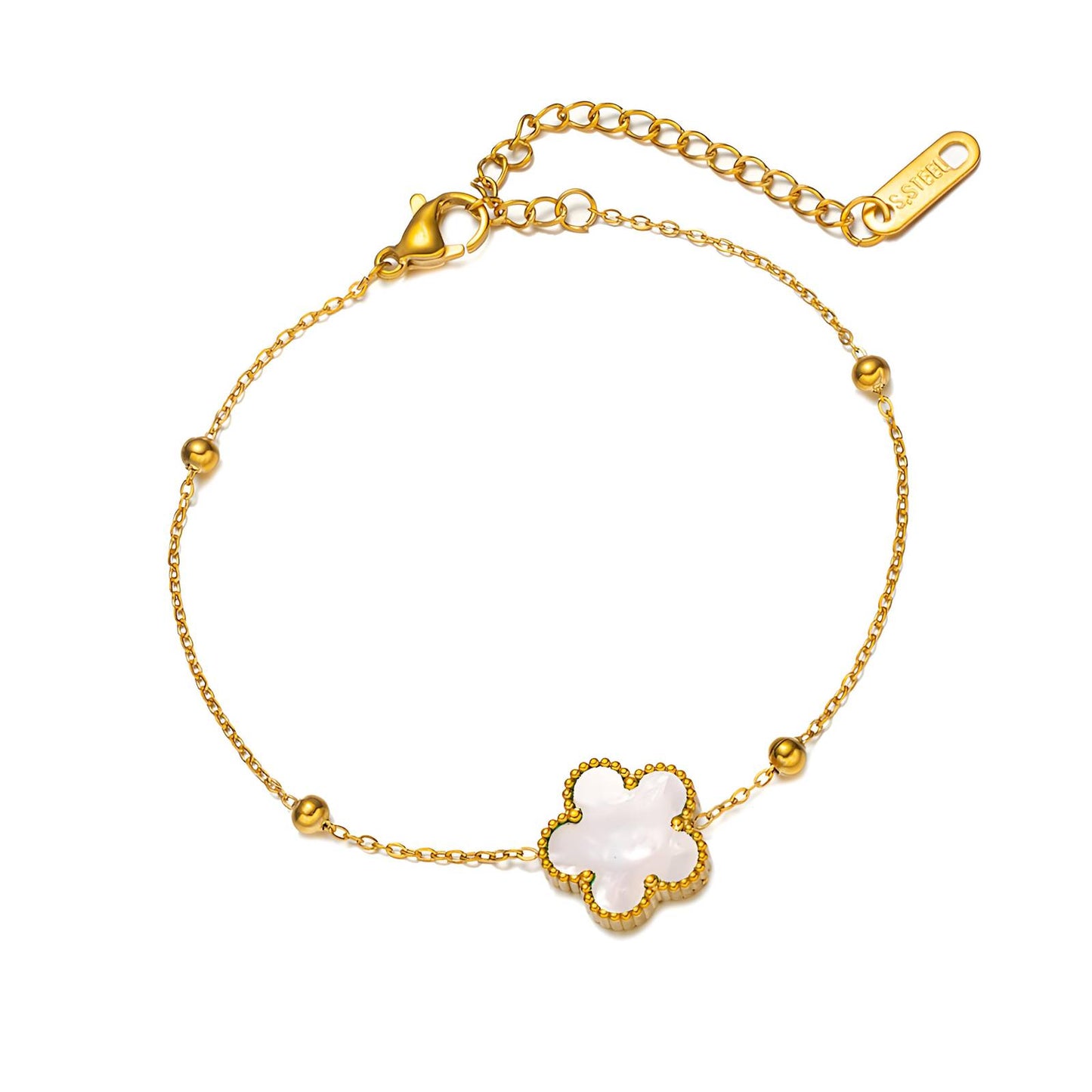 Luna Clover Bracelet in Gold | Delicate Mother of Pearl Charm