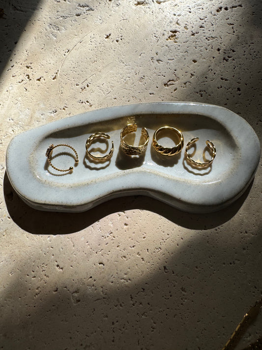 Nuvé Dish