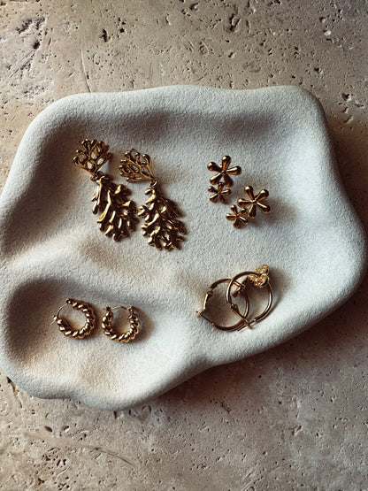 Maggie Earrings | Double Flower Design