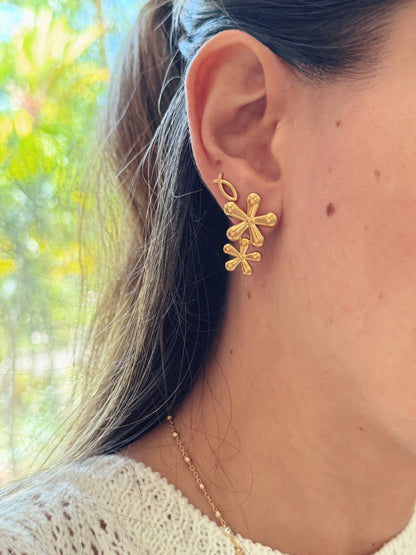 Maggie Earrings | Double Flower Design