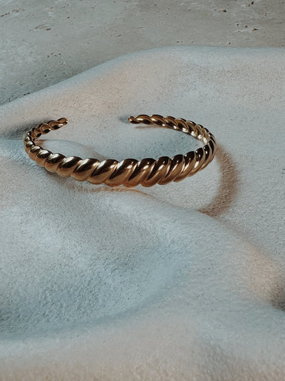 Golden Croissant Bracelet | Twisted Design