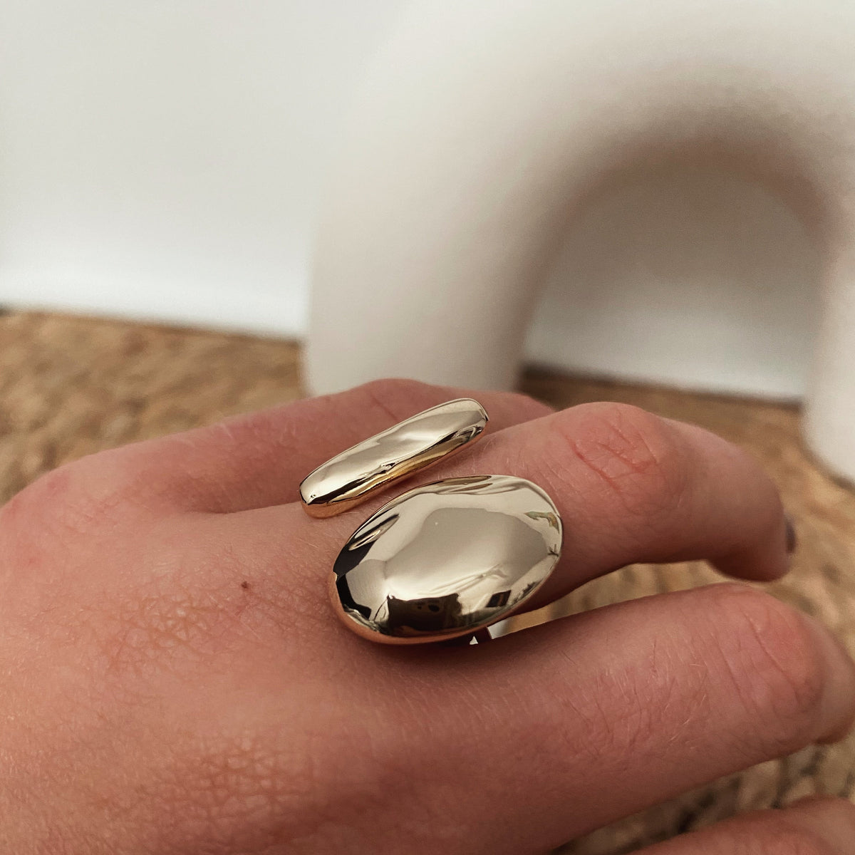 Golden Perspective Ring - Gold