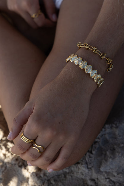 Katya Ring – Waterproof Adjustable Double Wave Ring
