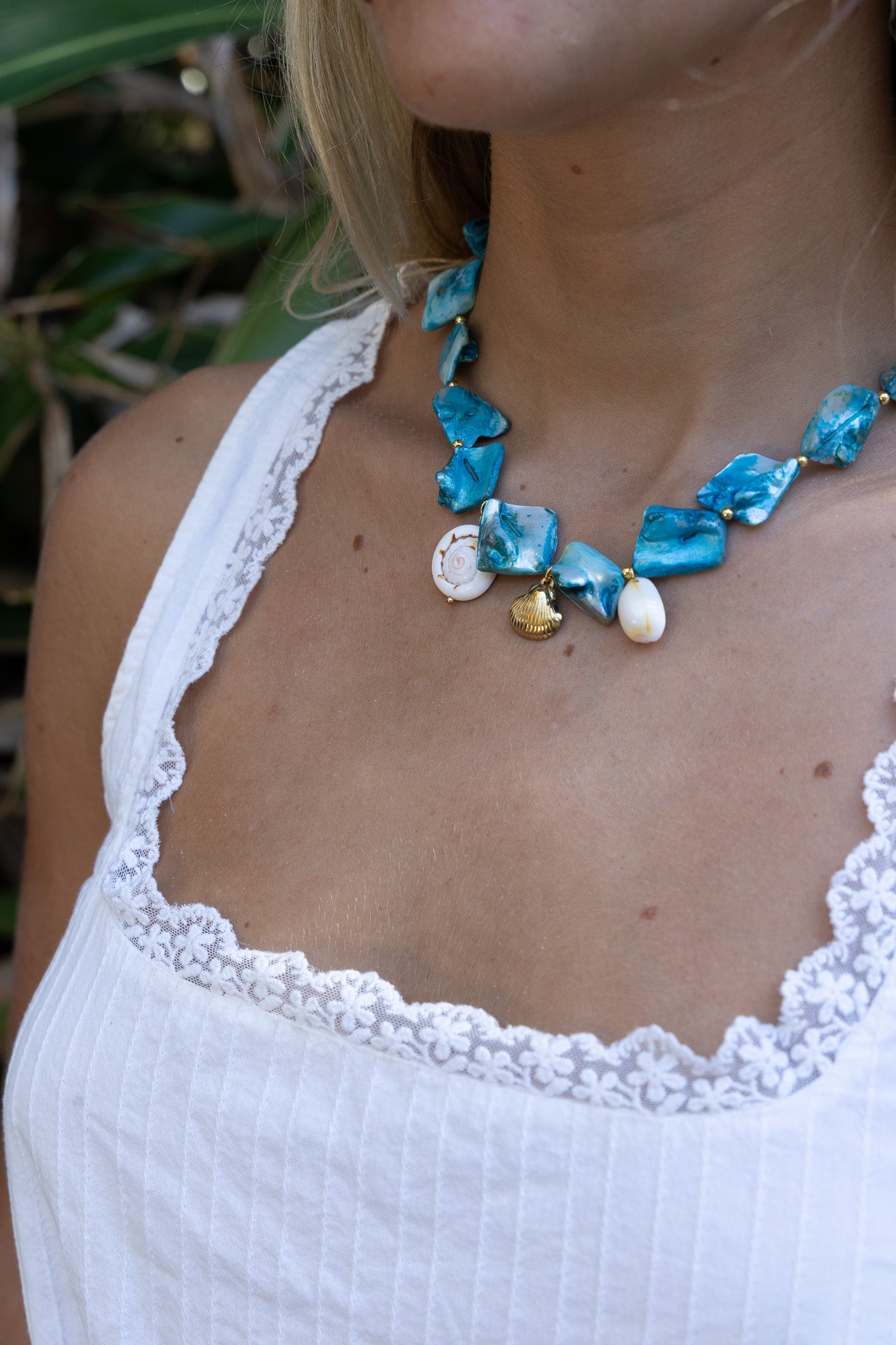 Raye Choker – Statement Blue Stone Shell Necklace